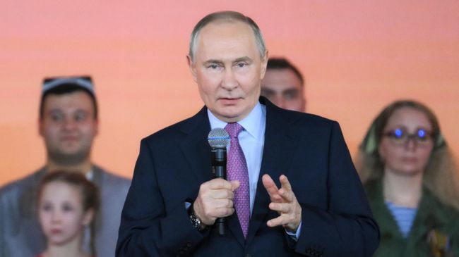 Путин поприветствовал участников и гостей премии "Золотой пояс"
