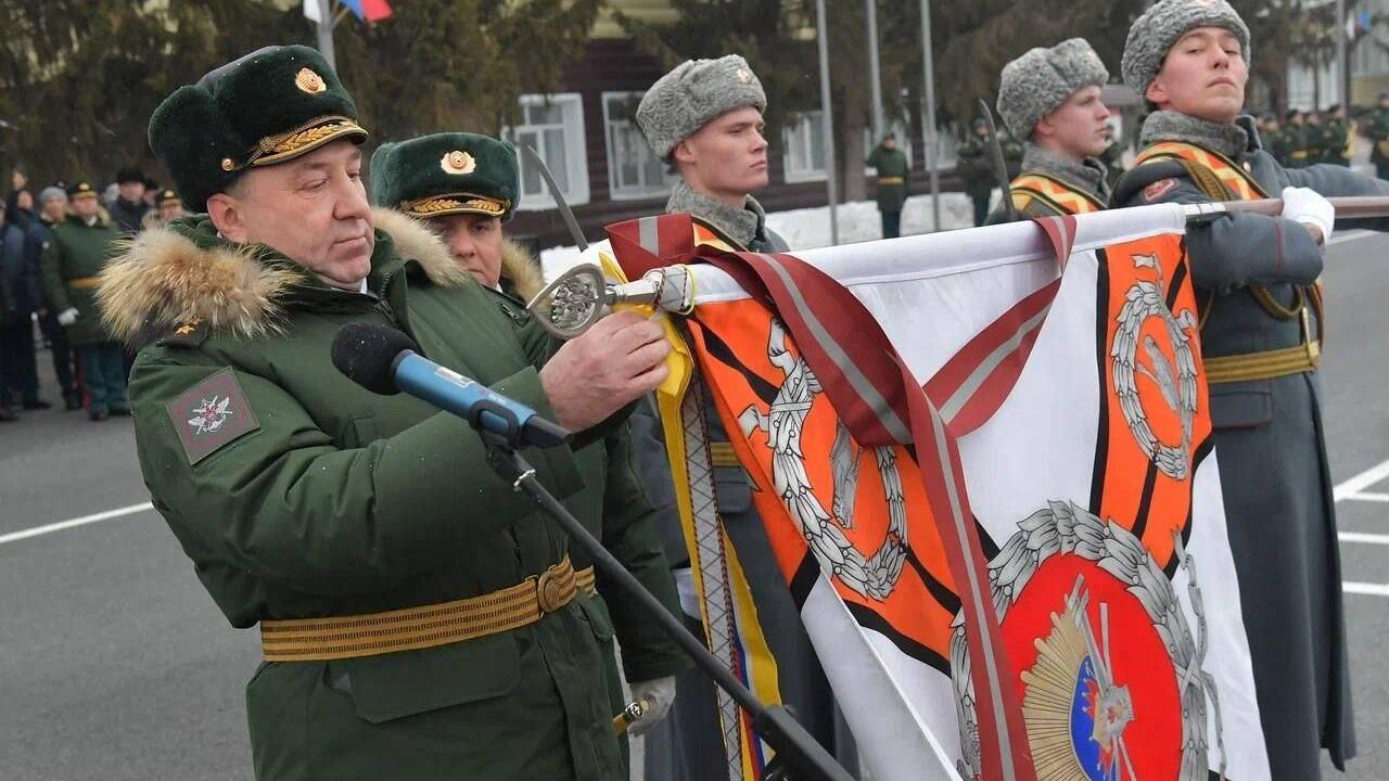 Омский автобронетанковый инженерный институт награжден орденом Жукова за заслуги в укреплении обороноспособности страны Омский автобронетанковый инженерный институт награжден орденом Жукова за заслуги в укреплении обороноспособности страны - РИА Новости, 1920, 06.12.2024