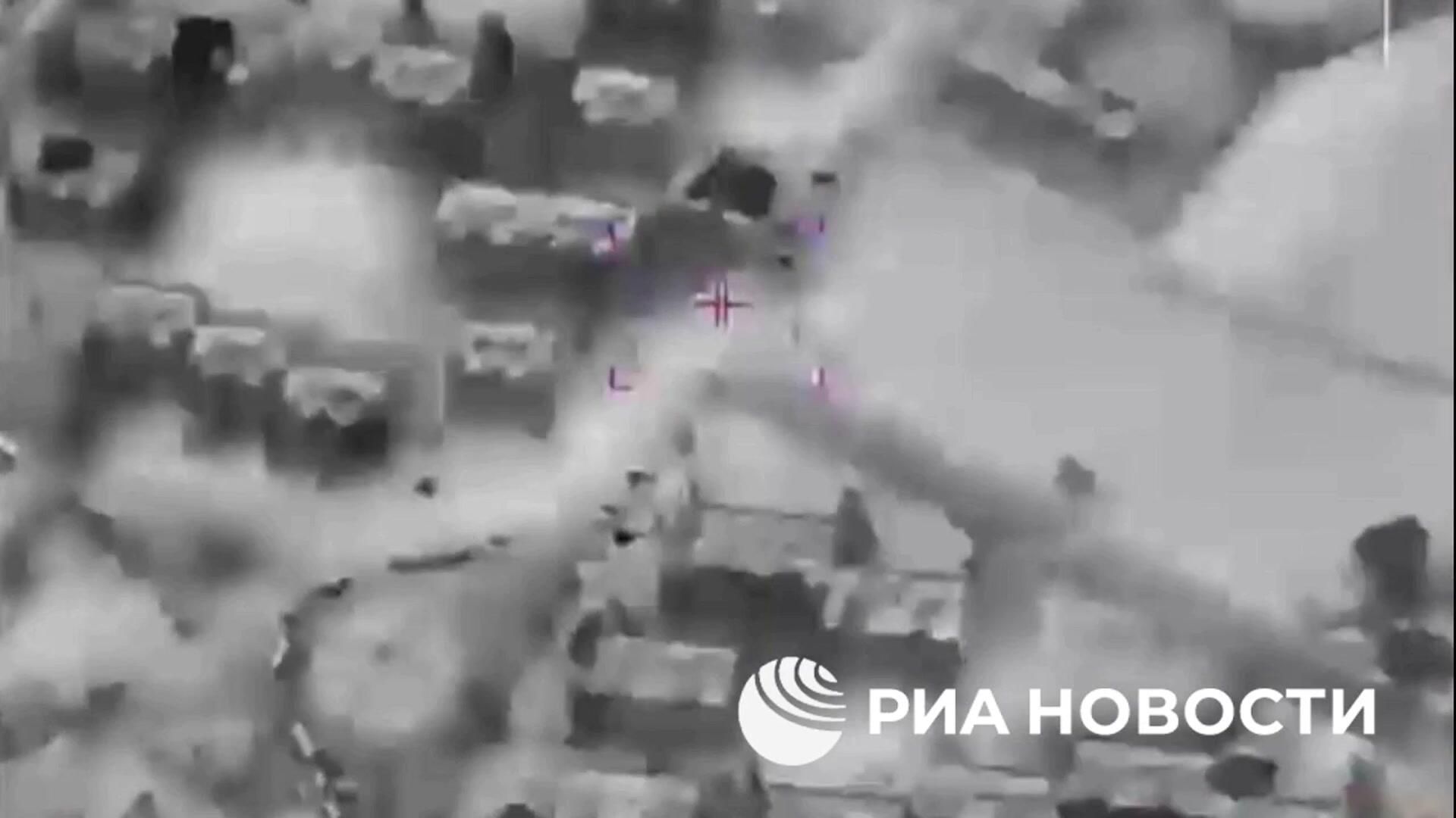 Вывод кадетов военно-технической академии из окружения террористов в Алеппо Вывод кадетов военно-технической академии из окружения террористов в Алеппо - РИА Новости, 1920, 07.12.2024