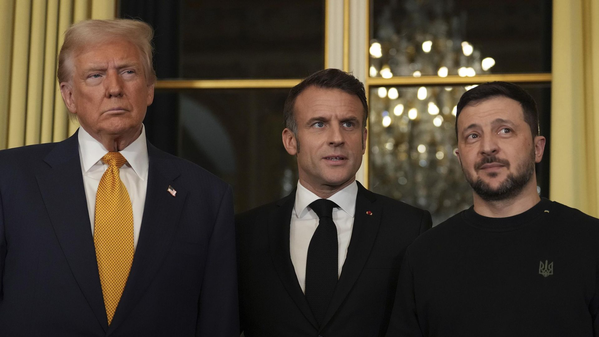 Дональд Трамп, Эммануэль Макрон и Владимир Зеленский во время встречи в Париже, Франция - РИА Новости, 1920, 08.12.2024