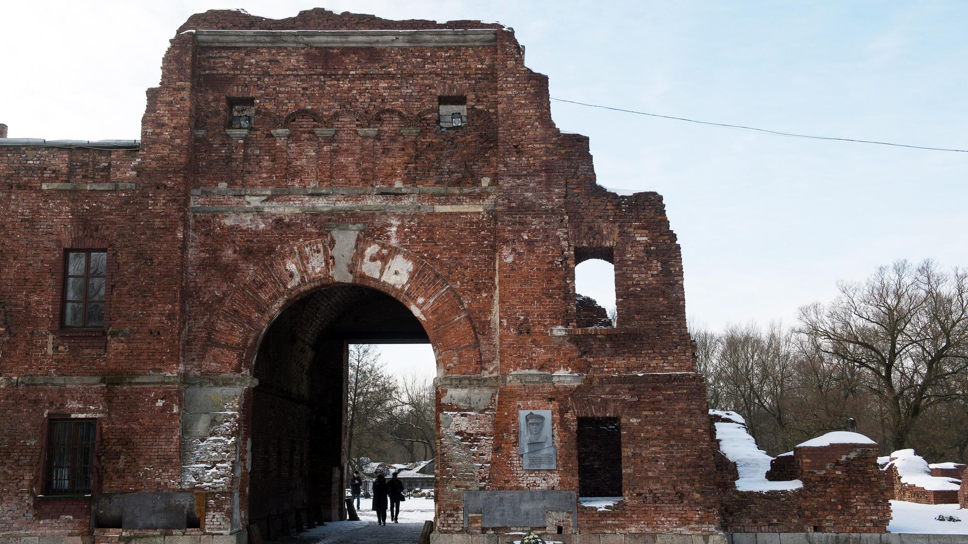 Тереспольские ворота мемориального комплекса Брестская крепость — герой в Белоруссии - РИА Новости, 1920, 02.05.2025