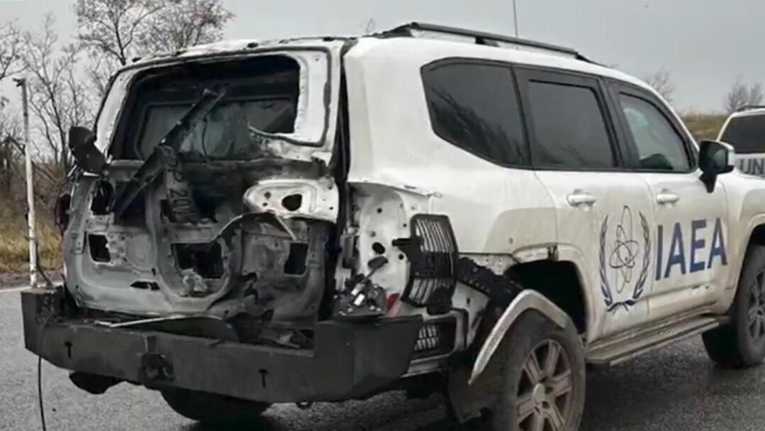 Последствия атаки беспилотником автомобиля экспертов МАГАТЭ на дороге к Запорожской АЭС со стороны ВСУ Последствия атаки беспилотником автомобиля экспертов МАГАТЭ на дороге к Запорожской АЭС со стороны ВСУ - РИА Новости, 1920, 27.12.2024