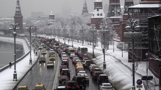 Снегопад в Москве