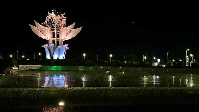 Мемориал Площадь мира, Шарм-эш-Шейх, Египет Мемориал Площадь мира, Шарм-эш-Шейх, Египет