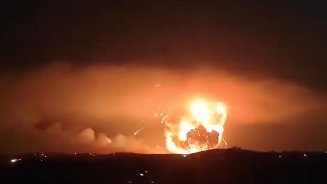 Удар Израиля по военным объектам в Латакии