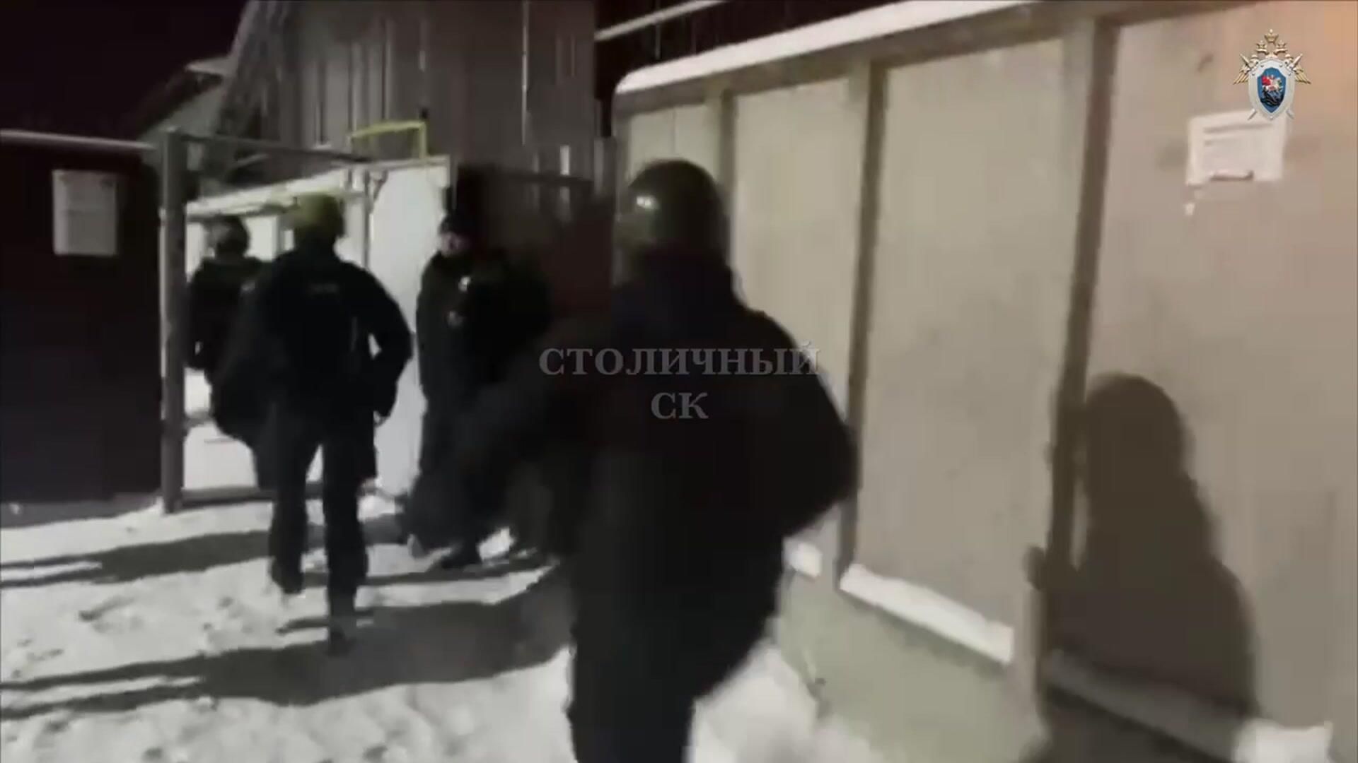 Задержание членов ОПГ, организовавших незаконную миграцию в Россию Задержание членов ОПГ, организовавших незаконную миграцию в Россию - РИА Новости, 1920, 18.12.2024