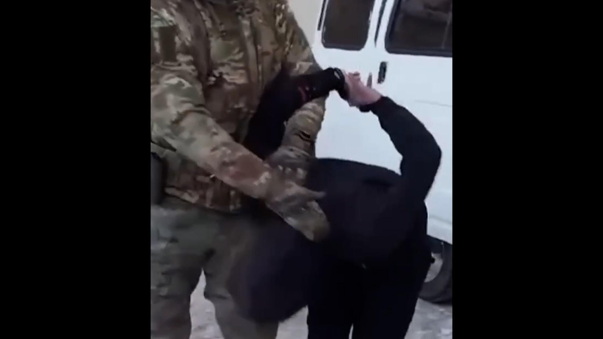 Задержание жителя Петербурга за поджог здания военкомата Задержание жителя Петербурга за поджог здания военкомата - РИА Новости, 1920, 18.12.2024