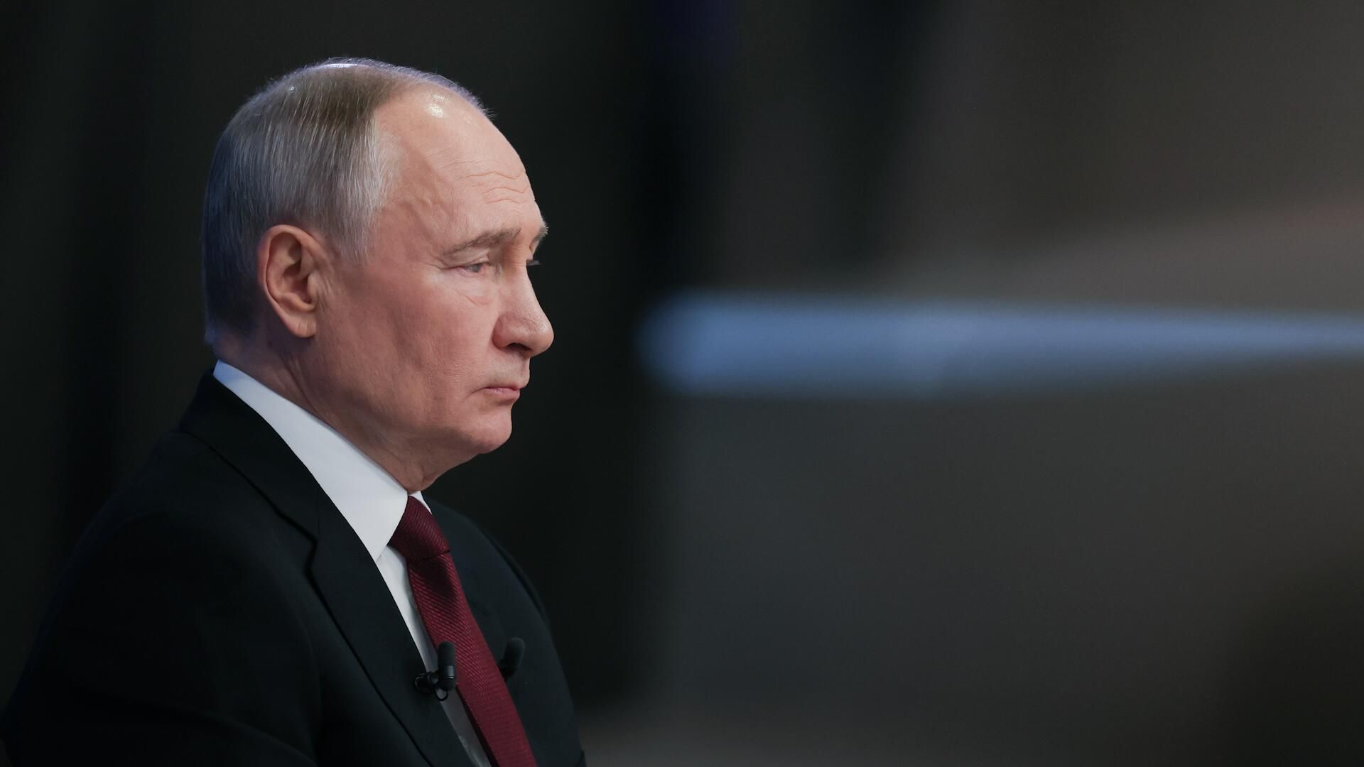 Путин о решении проблем с мигрантами Путин о решении проблем с мигрантами - РИА Новости, 1920, 19.12.2024