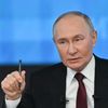 Президент России Владимир Путин проводит специальную программу Итоги года с Владимиром Путиным в Гостином дворе Президент России Владимир Путин проводит специальную программу Итоги года с Владимиром Путиным в Гостином дворе