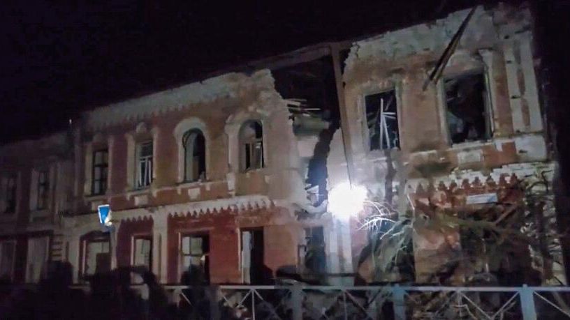 Последствия удара со стороны ВСУ по Рыльску Курской области Последствия удара со стороны ВСУ по Рыльску Курской области - РИА Новости, 1920, 01.02.2025