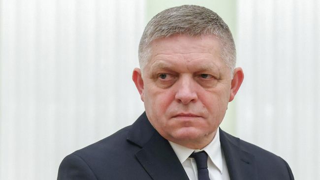 Роберт Фицо