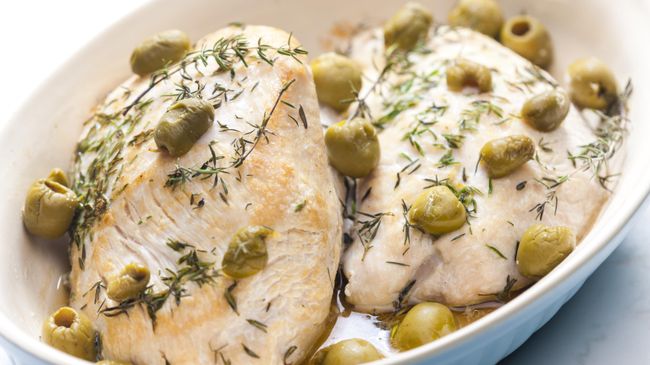 Куриная грудка с оливками Куриная грудка с оливками