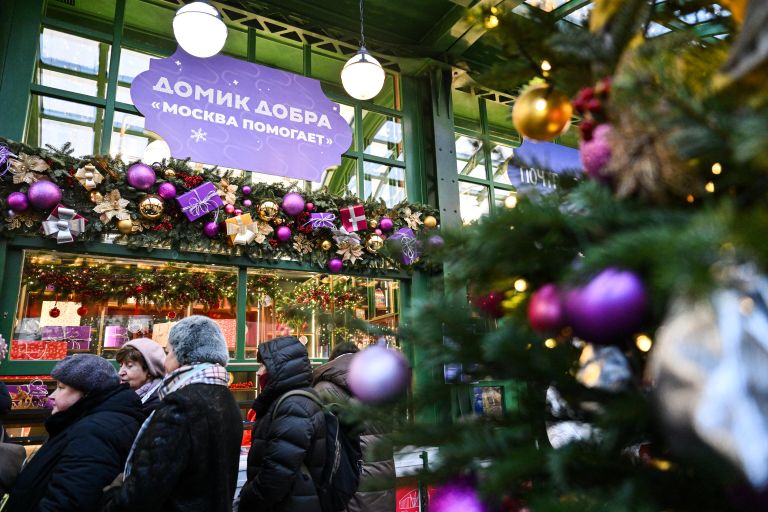 Благотворительная акция Домики добра на Тверской площади Благотворительная акция Домики добра на Тверской площади