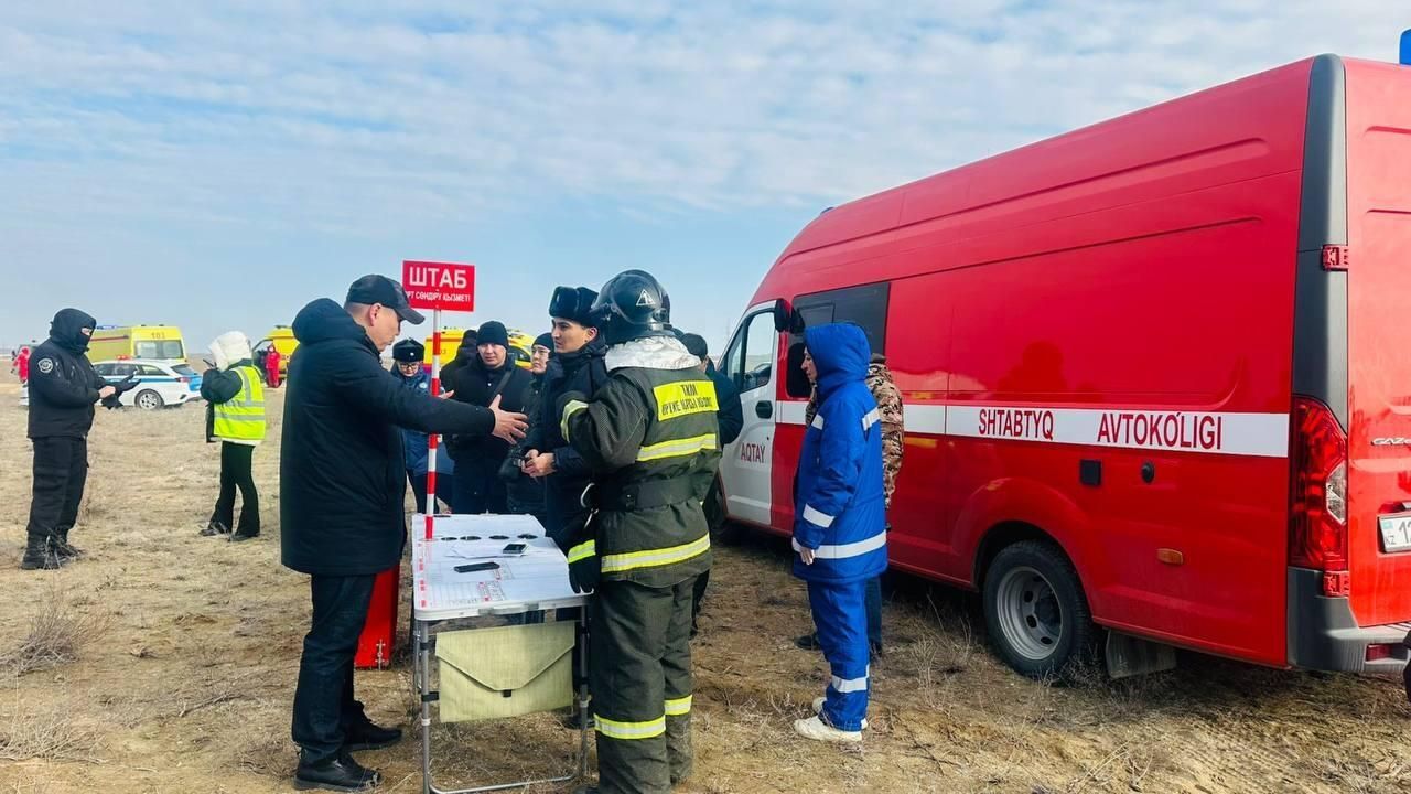 Штаб на месте авиакатастрофы в Актау Штаб на месте авиакатастрофы в Актау - РИА Новости, 1920, 29.12.2024