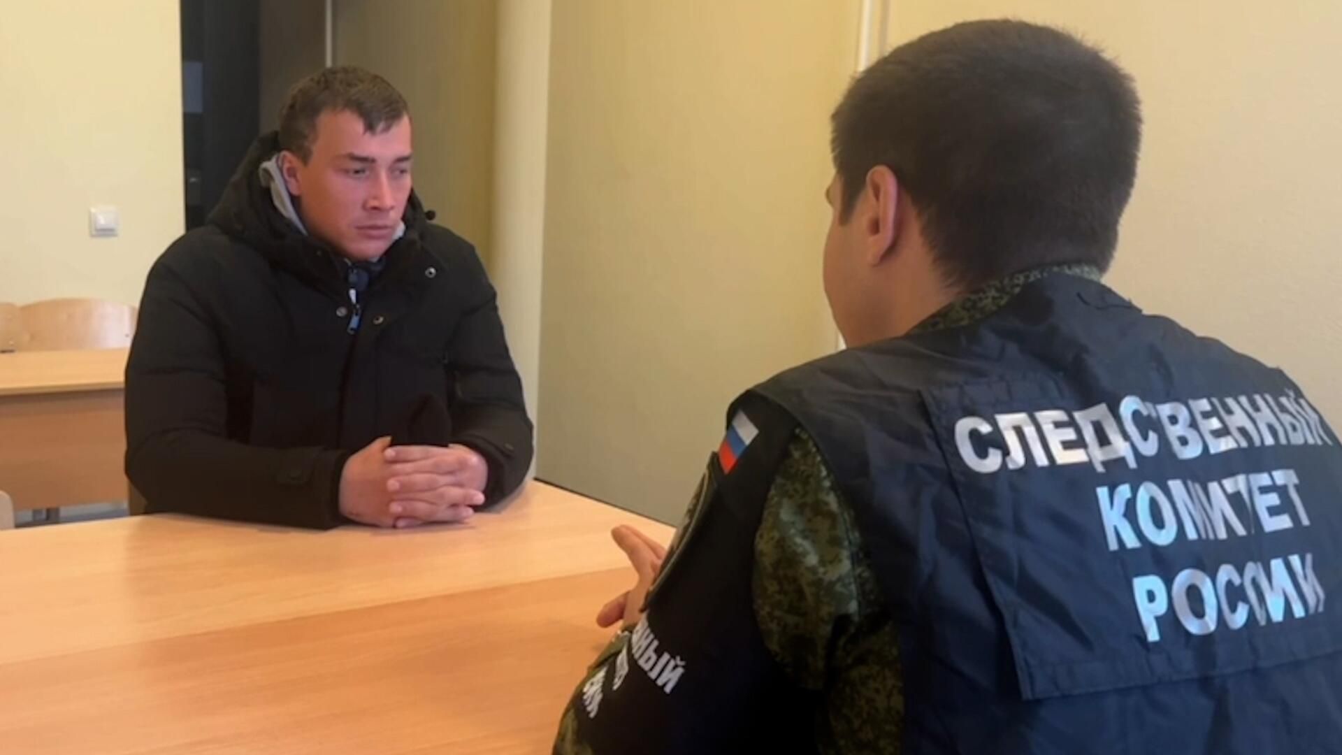 Житель Суджи о том, как спасся с семьей после атаки ВСУ Житель Суджи о том, как спасся с семьей после атаки ВСУ - РИА Новости, 1920, 25.12.2024
