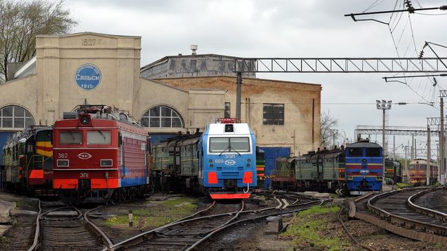 Локомотивное депо, станция Сальск в Ростовской области
