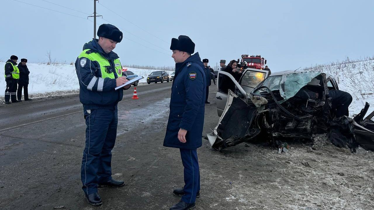 ДТП на 6 км автомобильной дороге Пенза-Кондоль ДТП на 6 км автомобильной дороге Пенза-Кондоль - РИА Новости, 1920, 28.12.2024