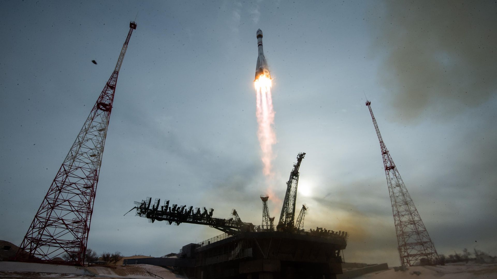 Пуск ракеты-носителя Союз-2.1б с высокодетальным спутником дистанционного зондирования Земли Ресурс-П №5 со стартовой площадки космодрома Байконур - РИА Новости, 1920, 14.02.2026