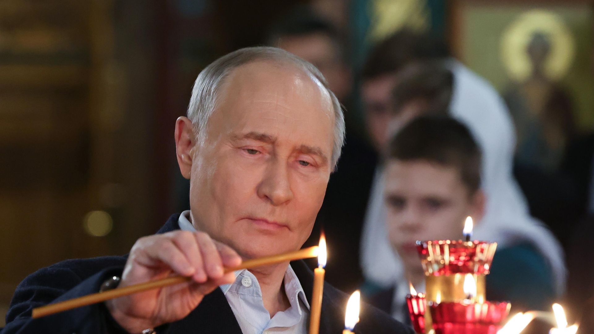Президент Владимир Путин во время Рождественского богослужения Президент Владимир Путин во время Рождественского богослужения - РИА Новости, 1920, 10.01.2025