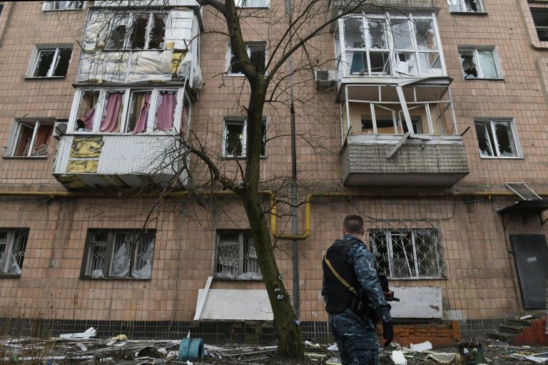 Последствия ракетного удара ВСУ по супермаркету в Донецке