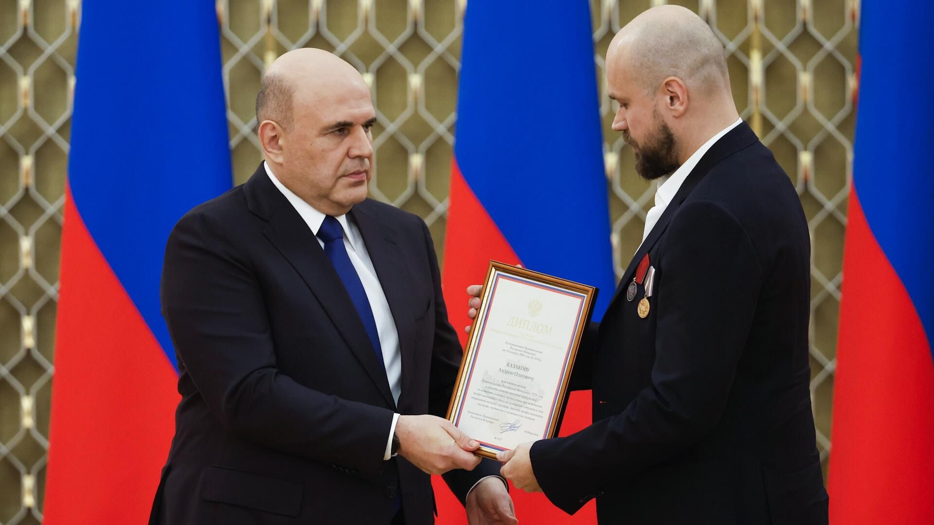 Награждения военкоров России сегодня премией правительства Награждения военкоров России сегодня премией правительства - РИА Новости, 1920, 10.01.2025