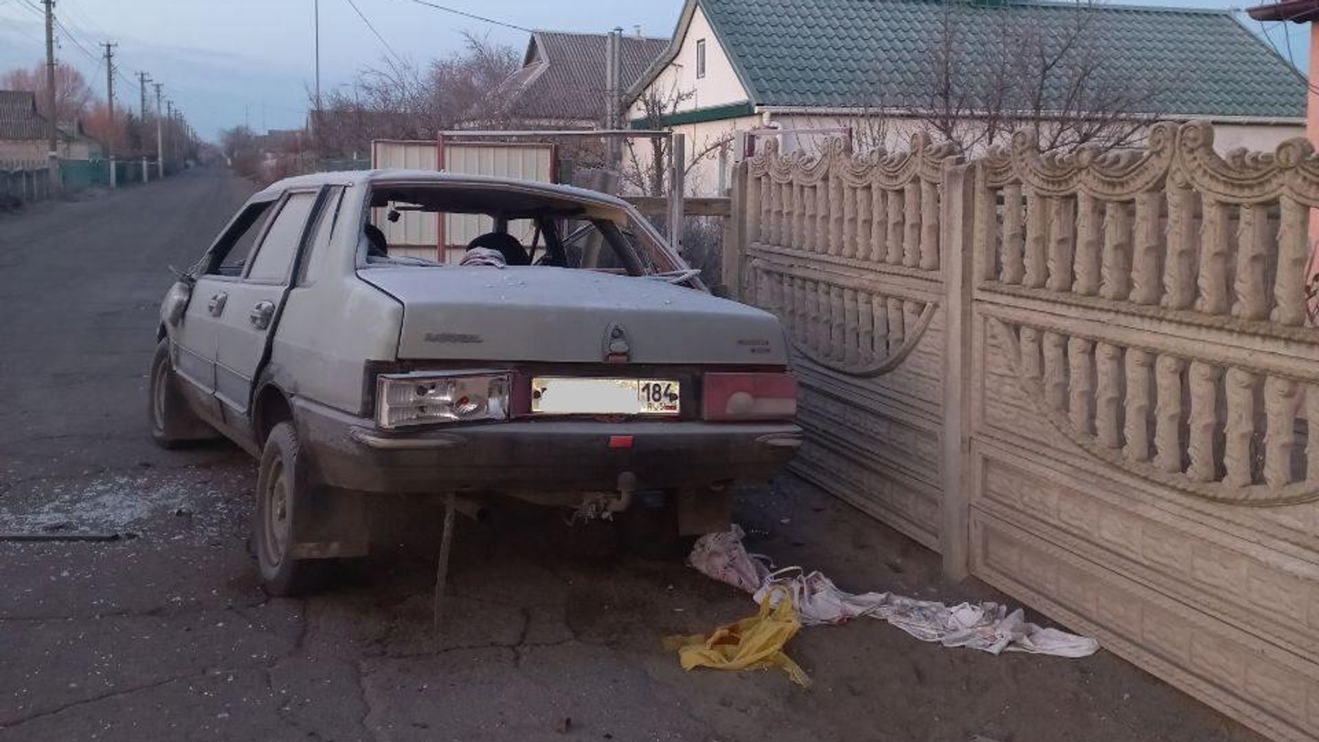 Последствия атаки ВСУ на автомобиль в Старой Збурьевке Херсонской области - РИА Новости, 1920, 12.01.2025
