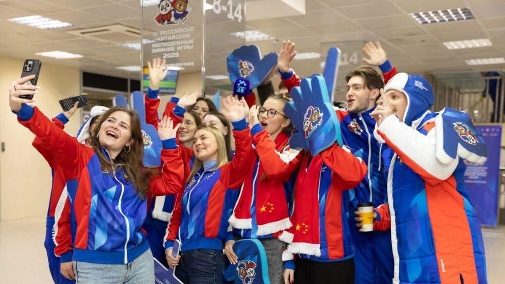 Российские спортсмены на российско-китайских молодежных зимних играх Российские спортсмены на российско-китайских молодежных зимних играх - РИА Новости, 1920, 14.01.2025