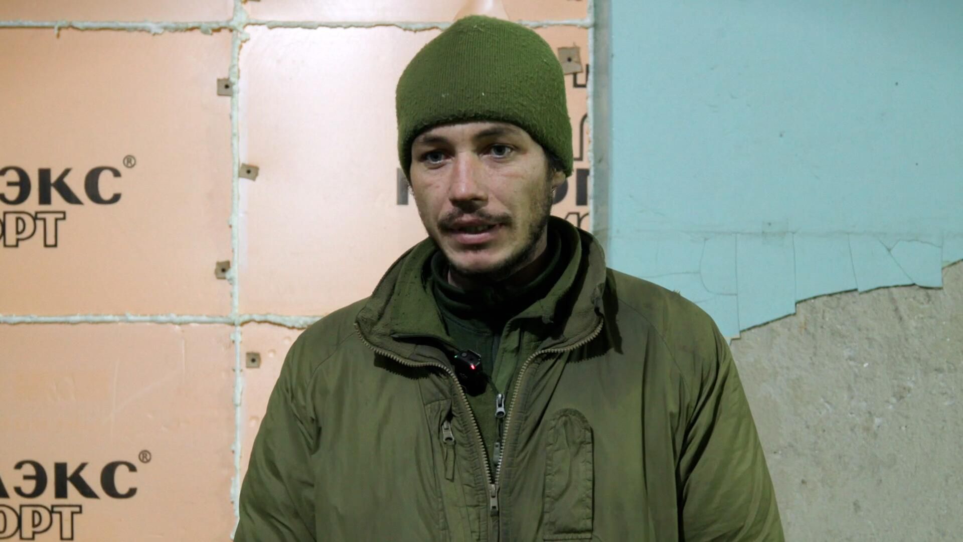 Пленный военнослужащий ВСУ рассказал, как украинская армия добивает своих сослуживцев, взятых в плен Пленный военнослужащий ВСУ рассказал, как украинская армия добивает своих сослуживцев, взятых в плен - РИА Новости, 1920, 19.01.2025
