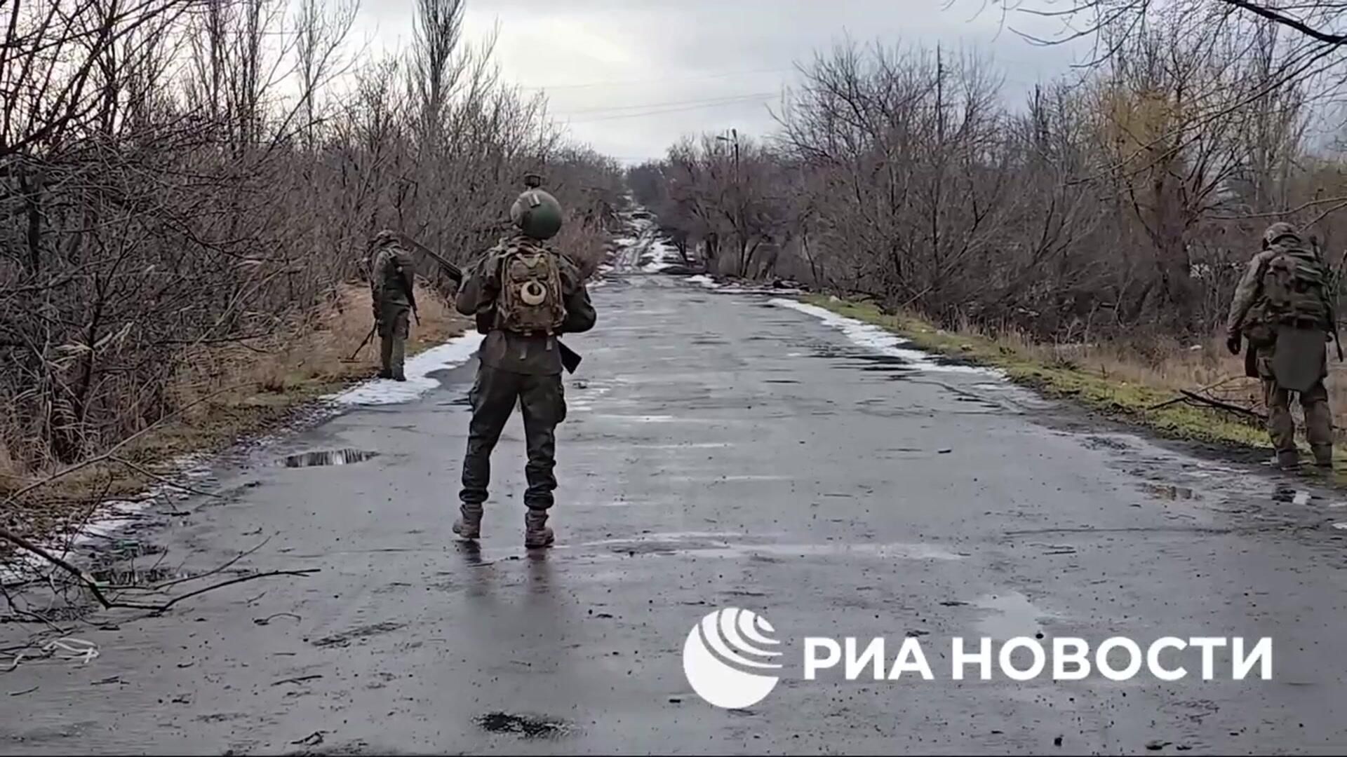 Работа саперов по разминированию освобожденных территорий в районе Селидово Работа саперов по разминированию освобожденных территорий в районе Селидово - РИА Новости, 1920, 20.01.2025