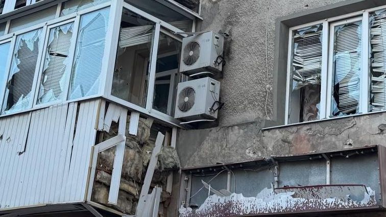 Последствия обстрела центра Горловки Последствия обстрела центра Горловки - РИА Новости, 1920, 20.01.2025