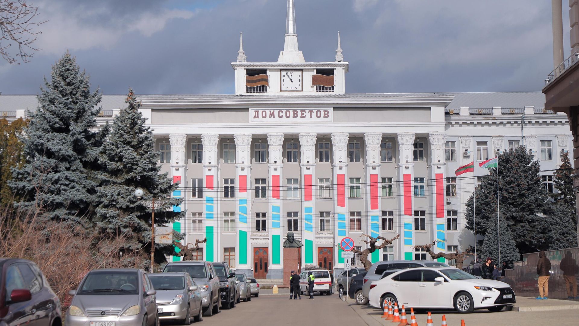 Здание Дома Советов в Тирасполе - РИА Новости, 1920, 02.01.2025