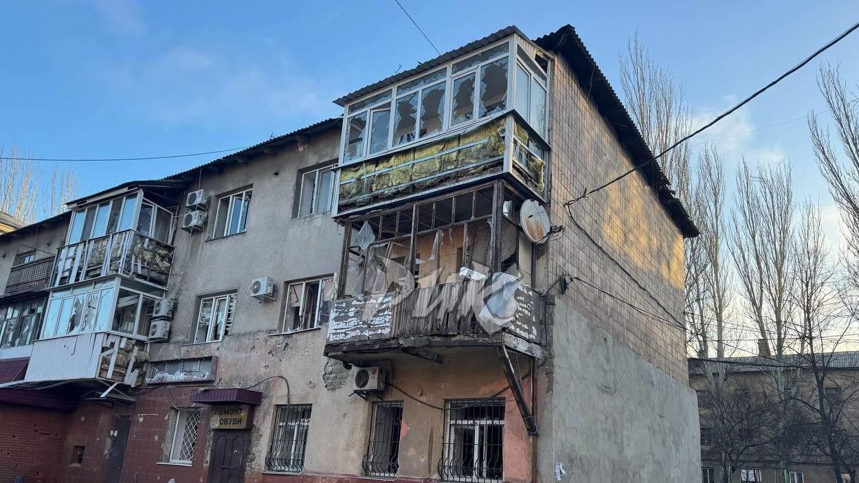 Последствия обстрела центра Горловки Последствия обстрела центра Горловки - РИА Новости, 1920, 20.01.2025