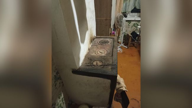 Печь в доме в Гуково Ростовской области, где погиб подросток 