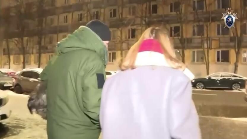 Владелец собаки ударил журналистку рукой по лицу во время репортажа в Петербурге - РИА Новости, 1920, 23.01.2025