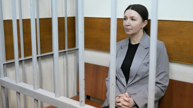Блогер Елена Блиновская перед началом рассмотрения дела о неуплате налогов в Савеловском районном суде в Москве