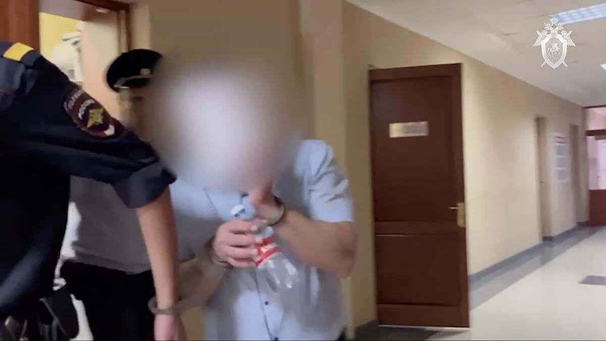 Бывший начальник отдела полиции № 3 Управления МВД России по городу Ставрополю и его подельник осуждены за взятку в особо крупном размере Бывший начальник отдела полиции № 3 Управления МВД России по городу Ставрополю и его подельник осуждены за взятку в особо крупном размере - РИА Новости, 1920, 23.01.2025