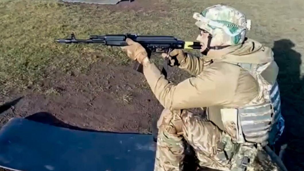 Подготовка украинских солдат в Великобритании. Кадр видео Подготовка украинских солдат в Великобритании. Кадр видео - РИА Новости, 1920, 16.10.2026