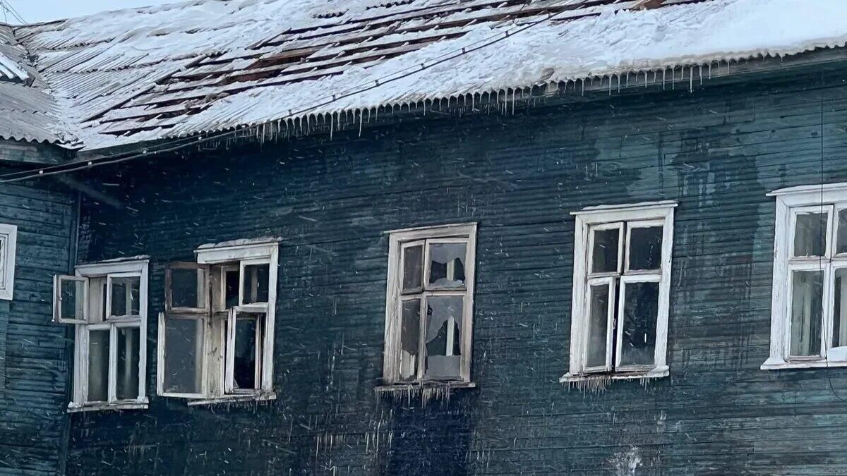 Последствия поджога военкомата в Братске Последствия поджога военкомата в Братске - РИА Новости, 1920, 30.01.2025