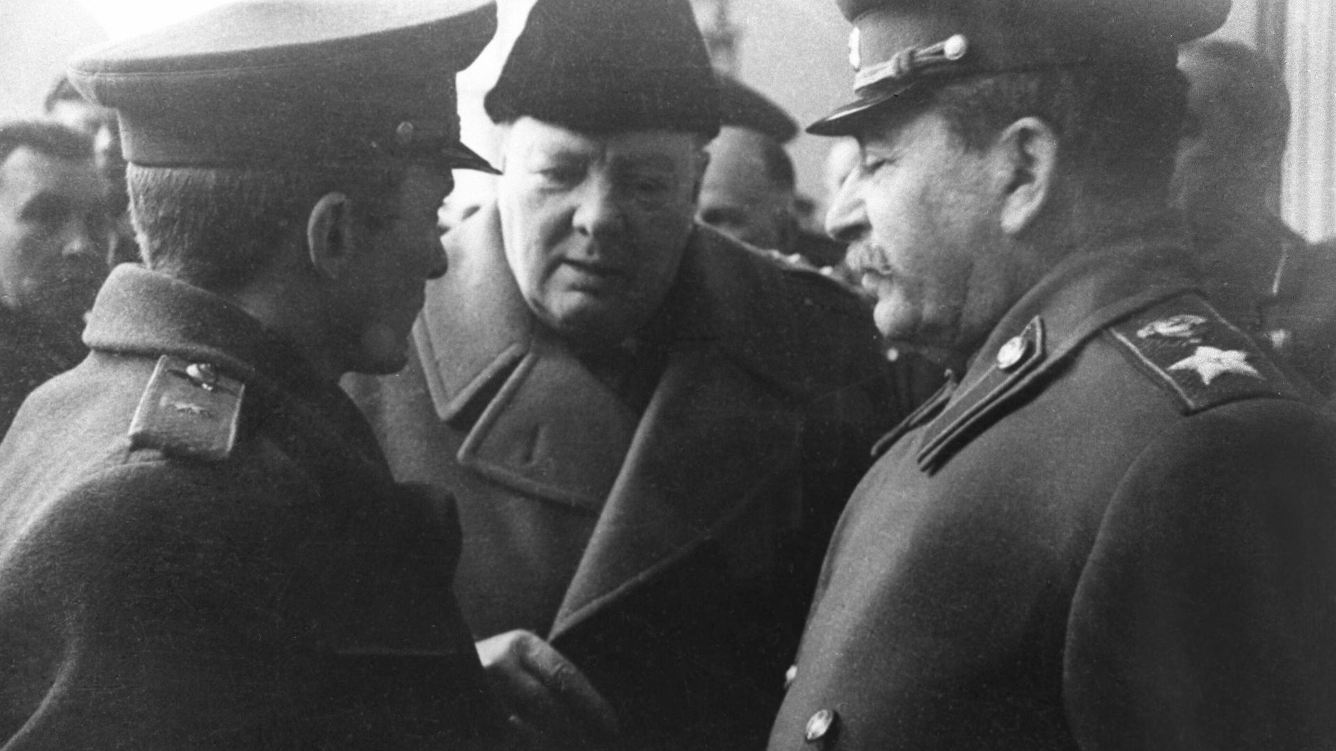 Беседа Маршала СССР Иосифа Виссарионовича Сталина с премьер-министром Великобритании Уинстоном Черчиллем Беседа Маршала СССР Иосифа Виссарионовича Сталина с премьер-министром Великобритании Уинстоном Черчиллем - РИА Новости, 1920, 09.02.2025