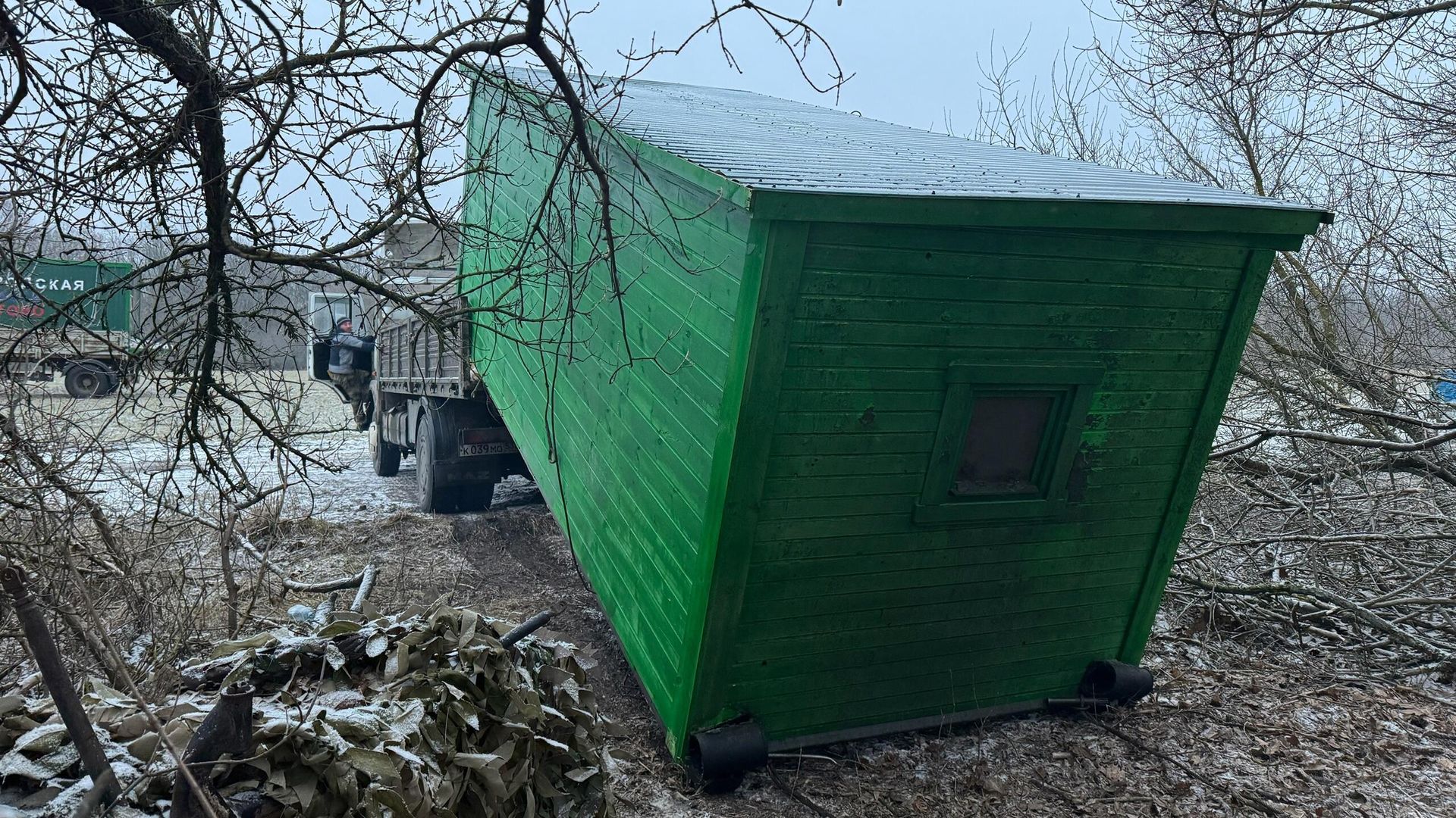 Новгородцы доставили бойцам в Курскую область две бани и квадроцикл Новгородцы доставили бойцам в Курскую область две бани и квадроцикл - РИА Новости, 1920, 31.01.2025