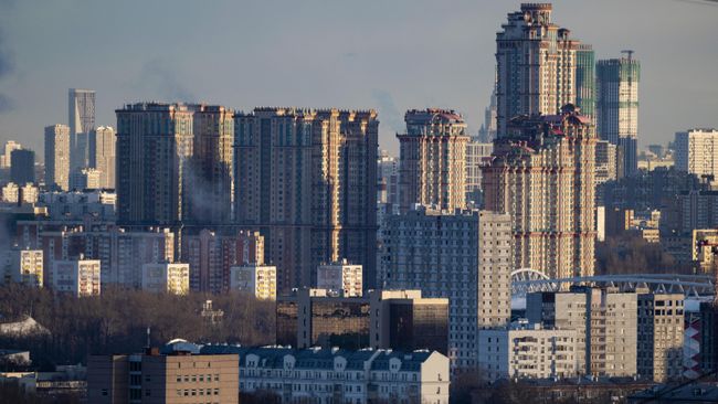 Вид на ЖК Алые паруса в районе Щукино в Москве
