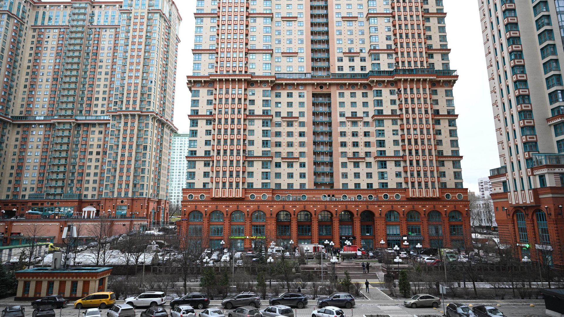 Жилой комплекс Алые паруса на северо-западе Москвы, где произошел взрыв неустановленного устройства - РИА Новости, 1920, 03.02.2025