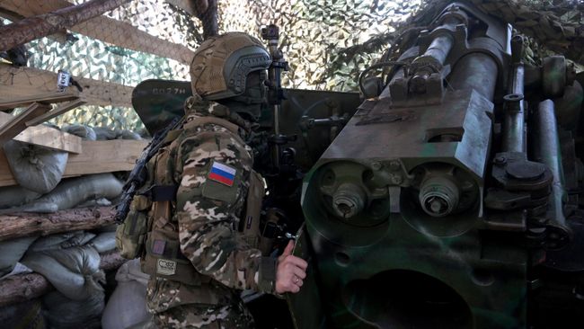 Артиллеристы обнаружили группу украинских военных по развешенному белью