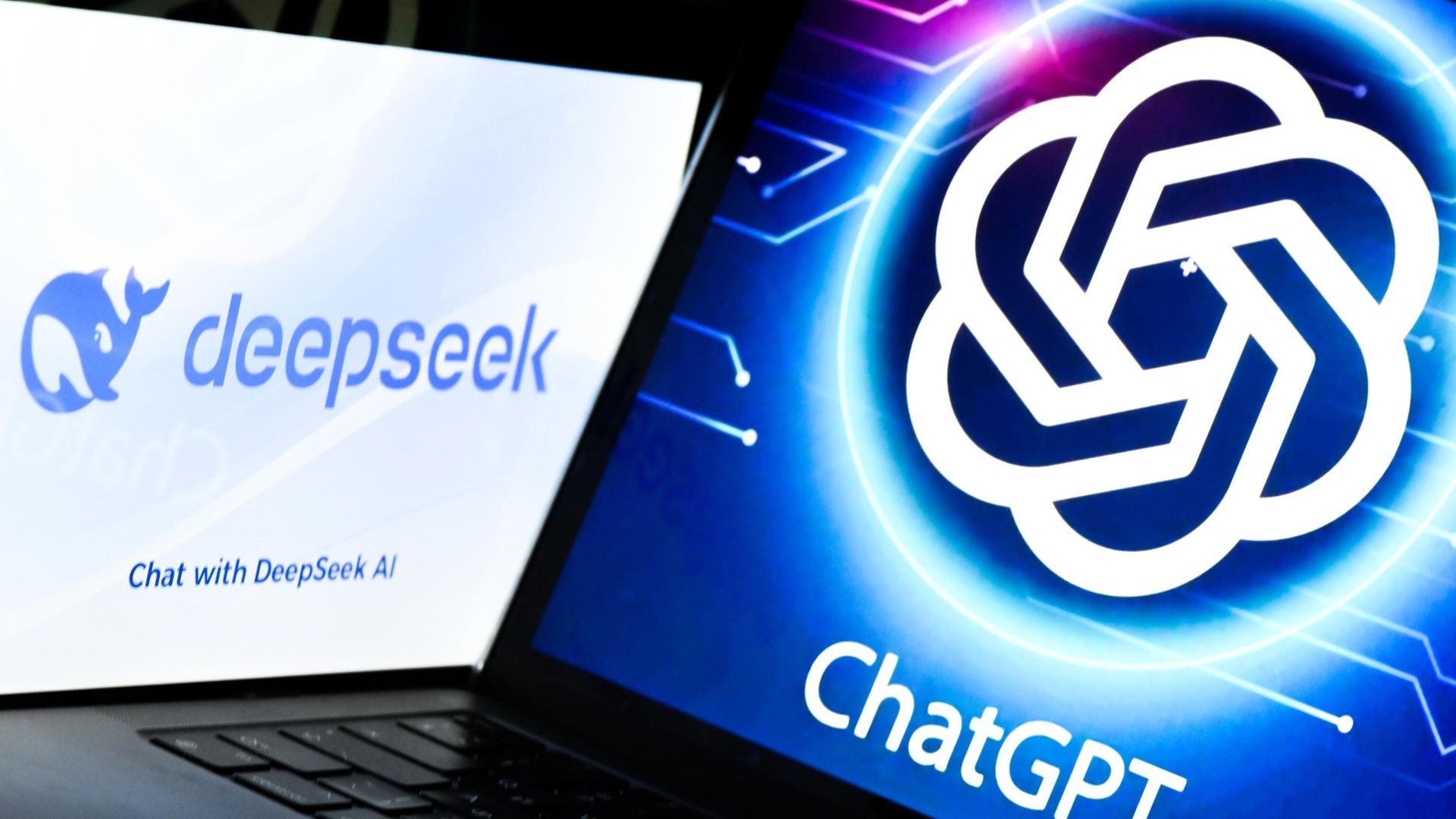 Логотипы DeepSeek и ChatGPT Логотипы DeepSeek и ChatGPT - РИА Новости, 1920, 20.02.2026