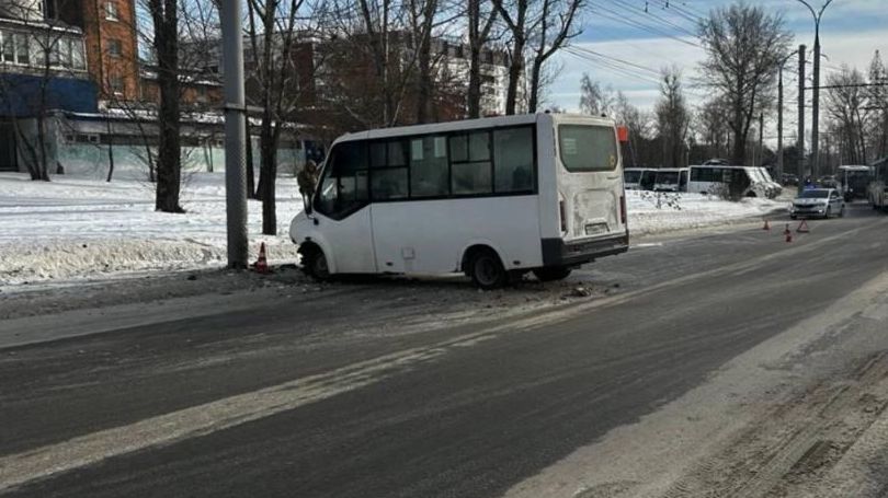 ДТП с участием маршрутного автобуса в Иркутске ДТП с участием маршрутного автобуса в Иркутске - РИА Новости, 1920, 06.02.2025