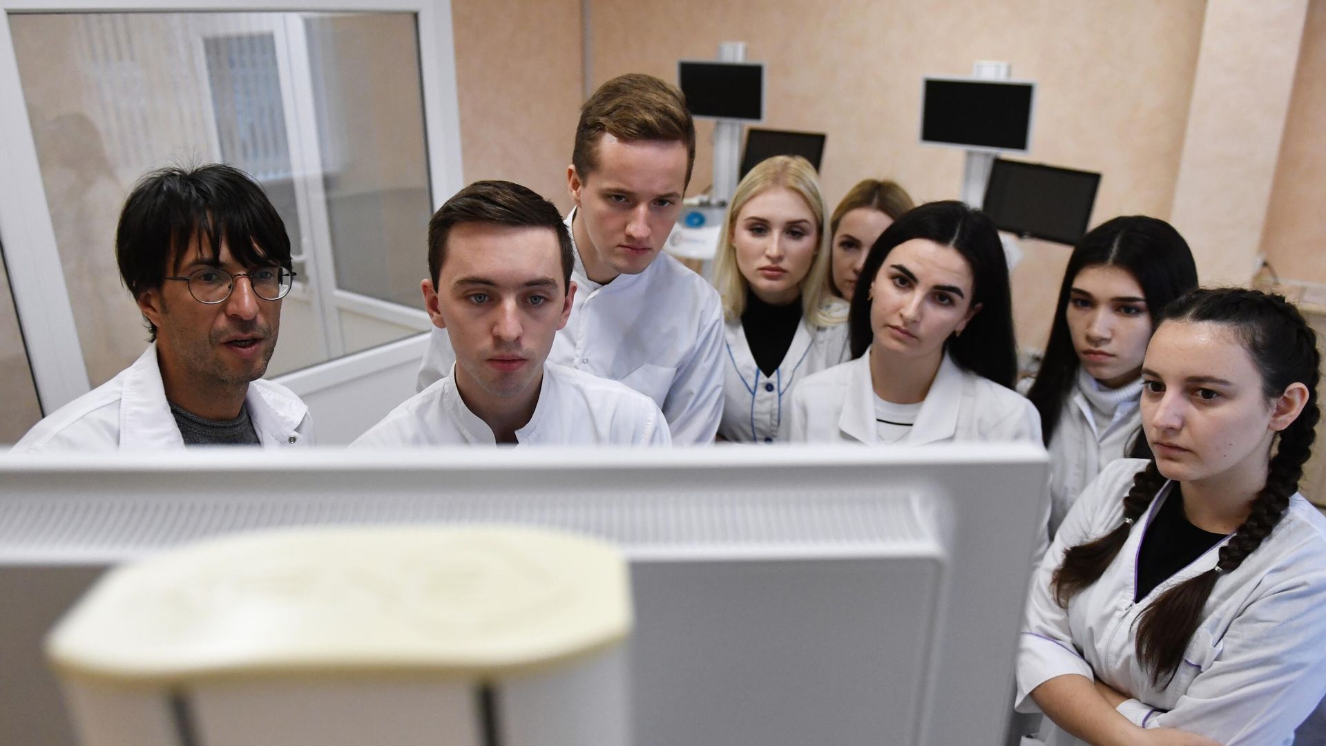 Студенты медицинской академии Студенты медицинской академии - РИА Новости, 1920, 14.02.2025