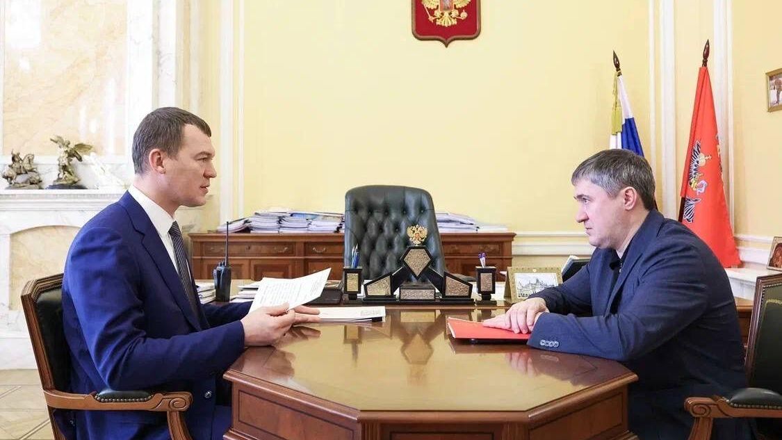 Министр спорта России Михаил Дегтярев и губернатор Пермского края Дмитрий Махонин - РИА Новости, 1920, 07.02.2025
