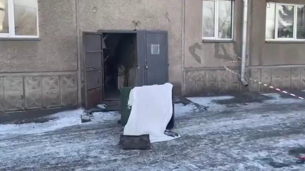 Шестнадцатилетняя школьница из Красноярска родила ребенка в ванной и выбросила его в мусоропровод Шестнадцатилетняя школьница из Красноярска родила ребенка в ванной и выбросила его в мусоропровод - РИА Новости, 1920, 13.02.2025