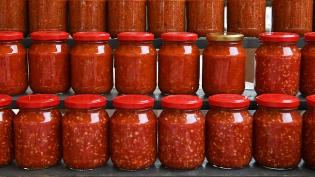 Банки с аджикой Банки с аджикой
