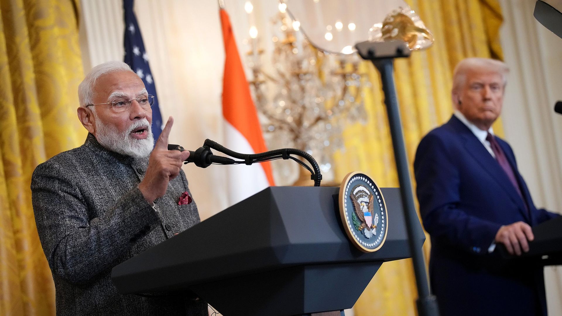 Премьер-министр Индии Нарендра Моди  и президент США Дональд Трамп во время пресс-конференции в Вашингтоне. 13 февраля 2025 - РИА Новости, 1920, 14.02.2025